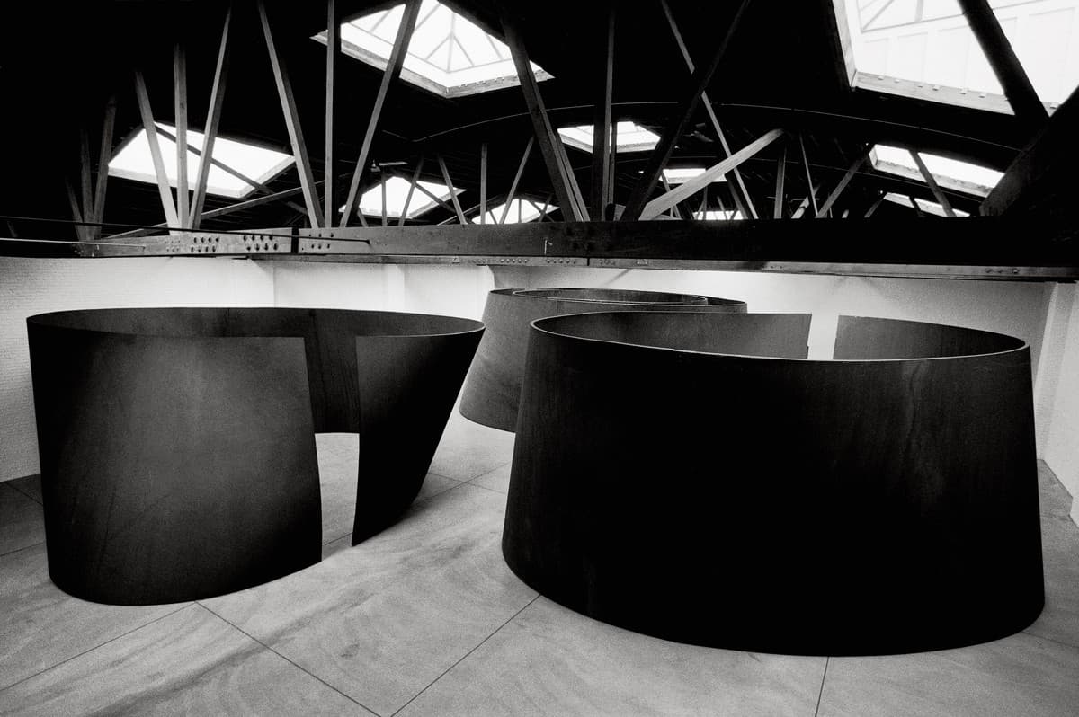 Three Torqued Ellipses installed together in the Dia Center for the Arts gallery, New York, 1997–98.